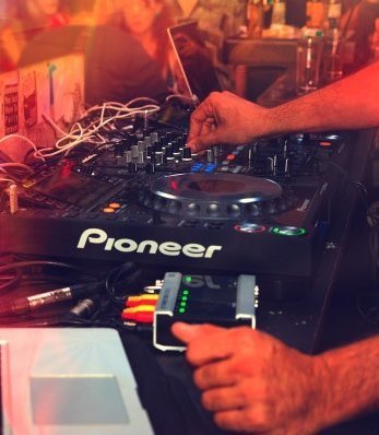 Dj Raschi Club in Berlin