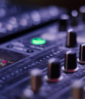 DJ Mixer von DJ Raschi in Berlin und Brandenburg